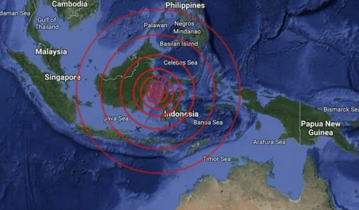 Powerful 7.1 Magnitude Earthquake Strikes Indonesia Triggering Tsunami ...