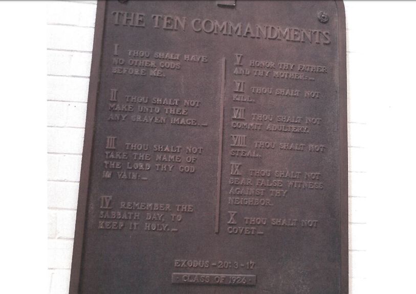 Ten Commandments Plaque ‘No Longer on Display’ at Ohio Middle School Following Complaint