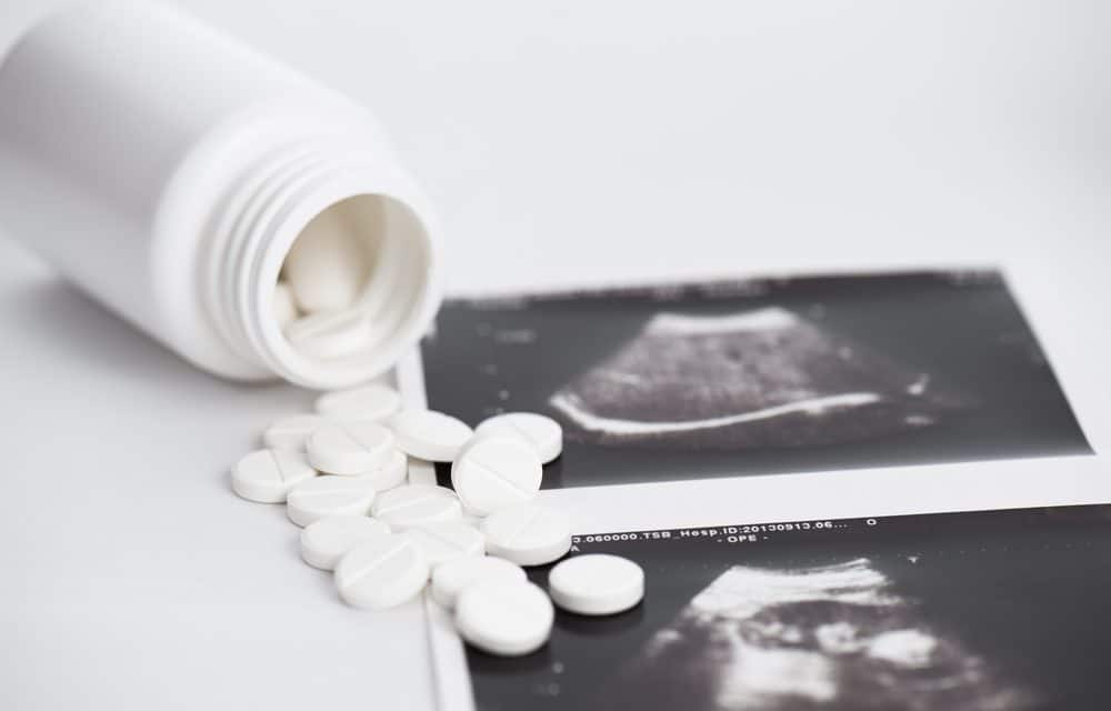 Abortion Pills Could Soon Be Available on Cali College Campus as Lawmakers Move Forward With Bill