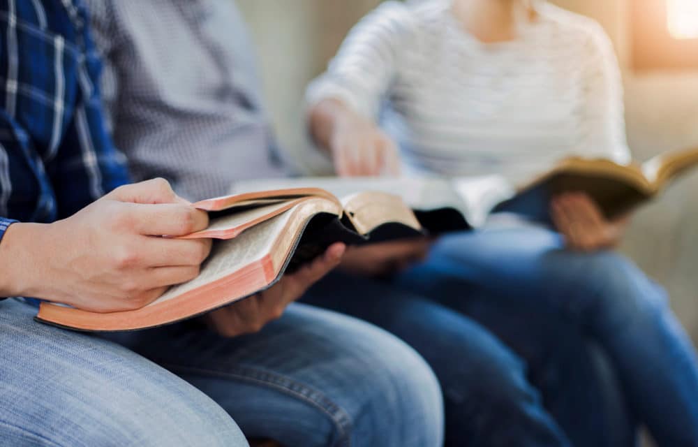 Bill to Ensure Schools Offer Bible Classes Advances in Florida