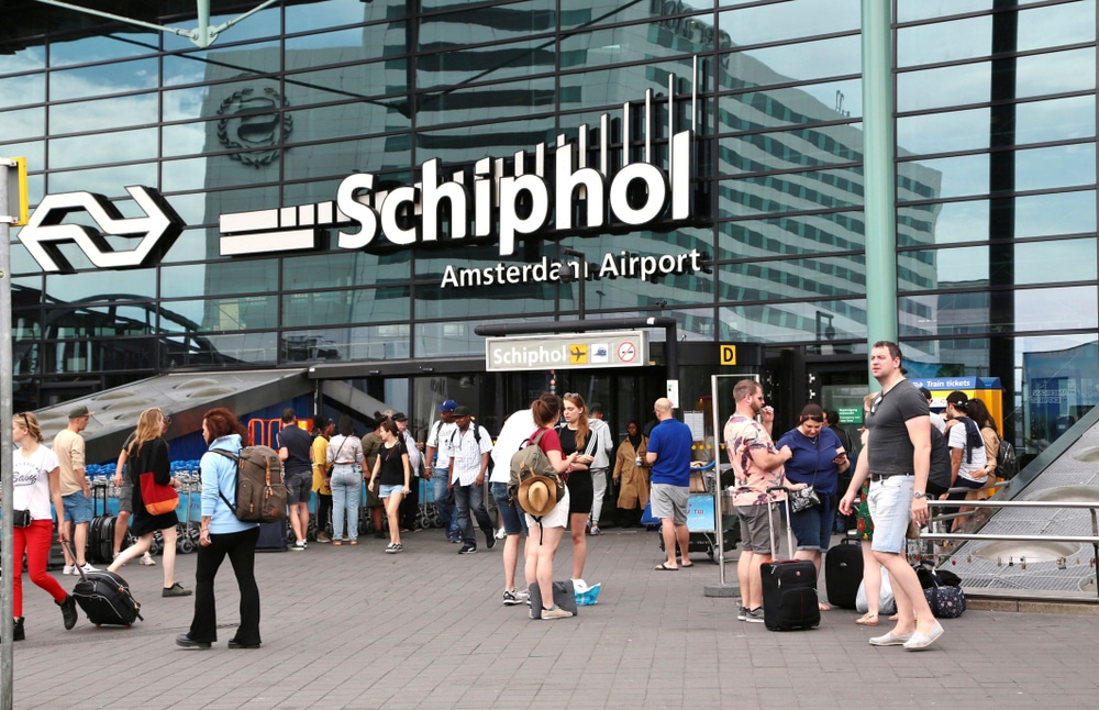 DEVELOPING: 'Suspicious situation' unfolding at Amsterdam airport