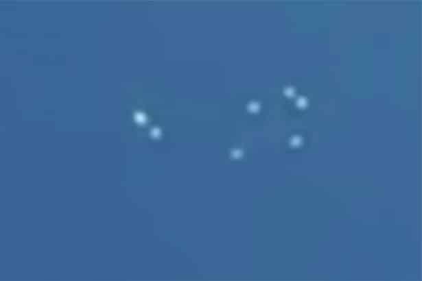 Mystery as several bright objects filmed ‘splitting in two’ above New Mexico