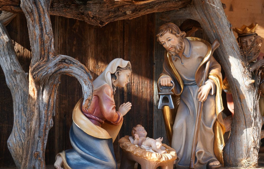 Atheist Group Bullies School Into Dropping Nativity Scene From 3rd Grade Christmas Special