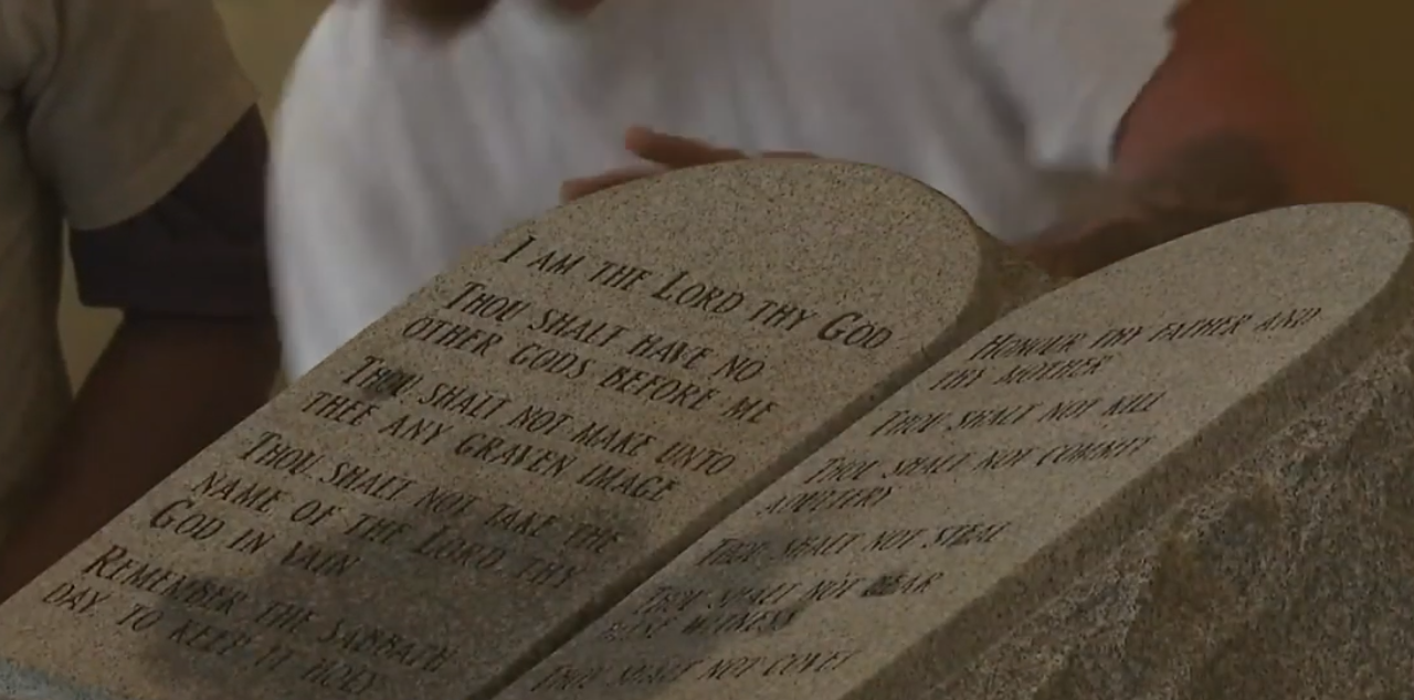 Ten Commandments monument returns to Alabama