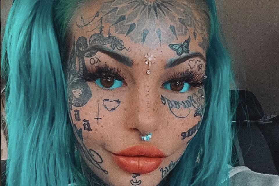 Woman claims it was ‘worth it’ after going temporarily blind from eyeballs tattooed