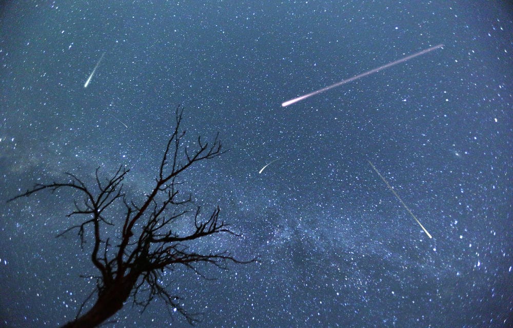 Rare Astronomic Occurrence: Eta Aquarids Meteor Shower, Super ‘Flower’ Moon to Happen Simultaneously