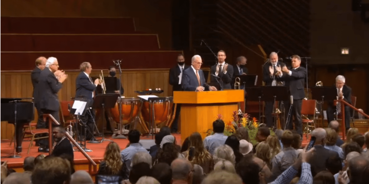 UPDATE: Pastor John MacArthur may face fine and be arrested for holding indoor services