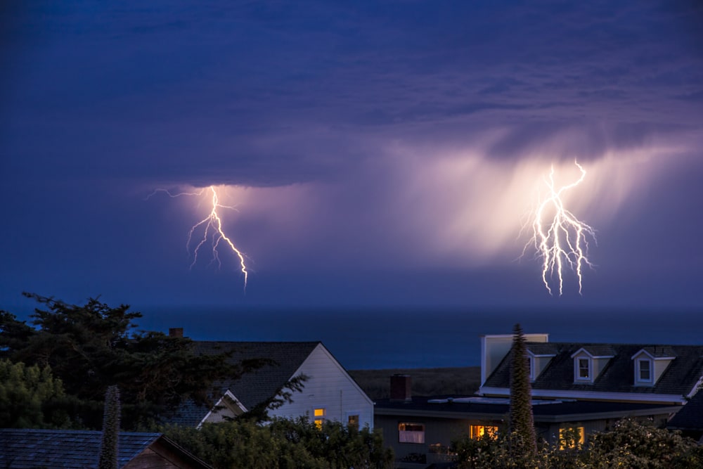 lightning strikes southern california