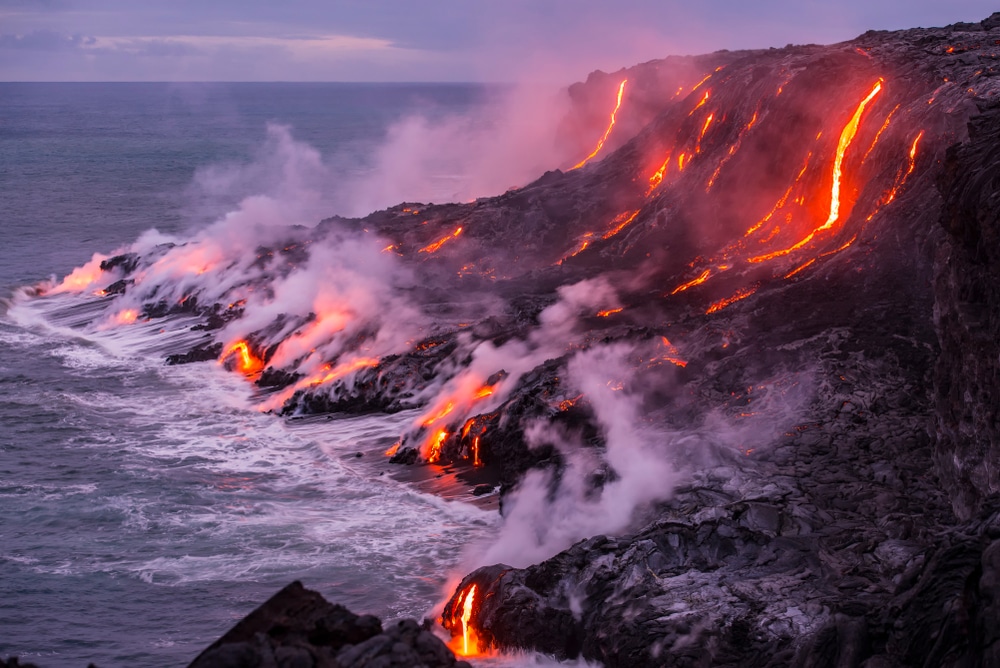 UPDATE Hawaii volcano has awakened with fierce eruption that could