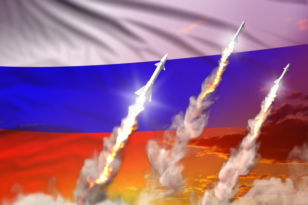 Russia is about to test a 15,000 mph nuke missile that can ‘defeat any ...