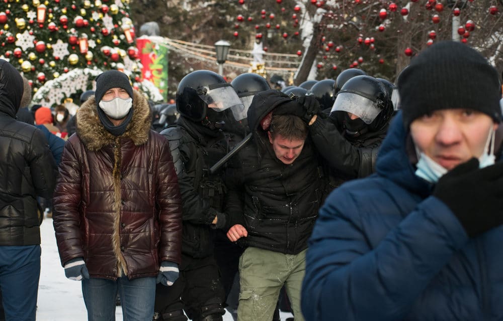 UNRAVELING: 3,000 arrested at protests demanding Navalny’s release
