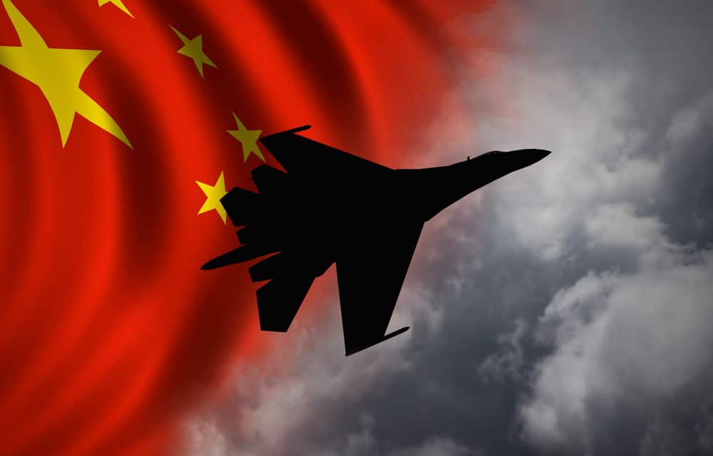 8 Chinese bombers and 4 fighters enter Taiwan airspace