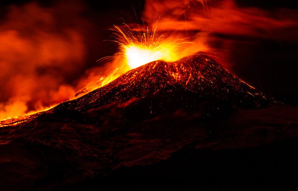 Sicily’s Mount Etna Awakens – Four Eruptions in 4 Days- Raining Fire and Rocks