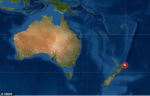 Huge magnitude 7.3 earthquake strikes New Zealand sparking tsunami warning – ‘Move to higher ground’