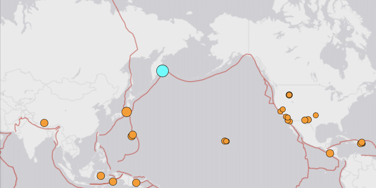 A powerful 6.9 earthquake has struck Russia