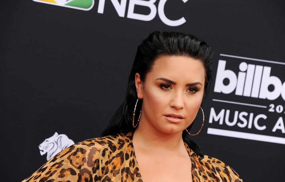 Demi Lovato announces she is “sexually fluid” and “pansexual,” attracted to “anything, really.”