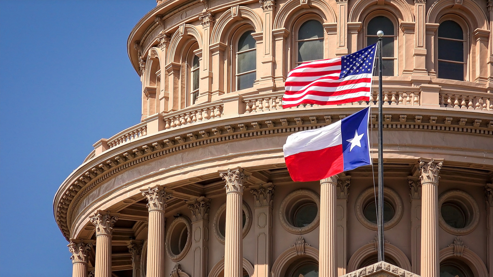 Texas Gov Announces End to Mask Mandate, Businesses to Open at 100% Capacity on March 10