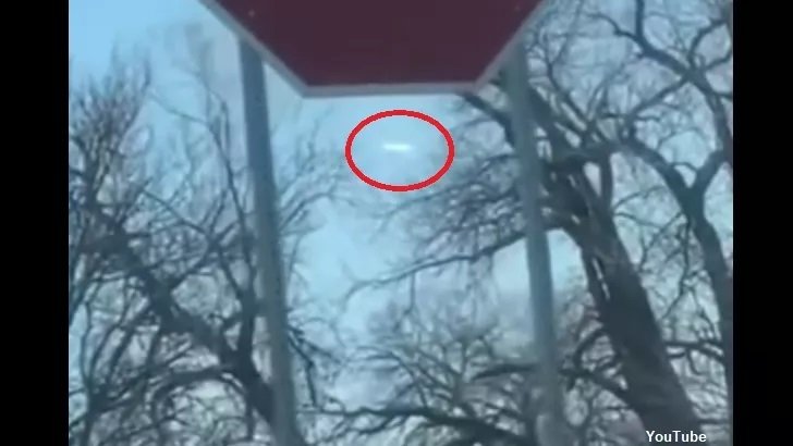 Mass UFO sighting seen in Wichita, Kansas