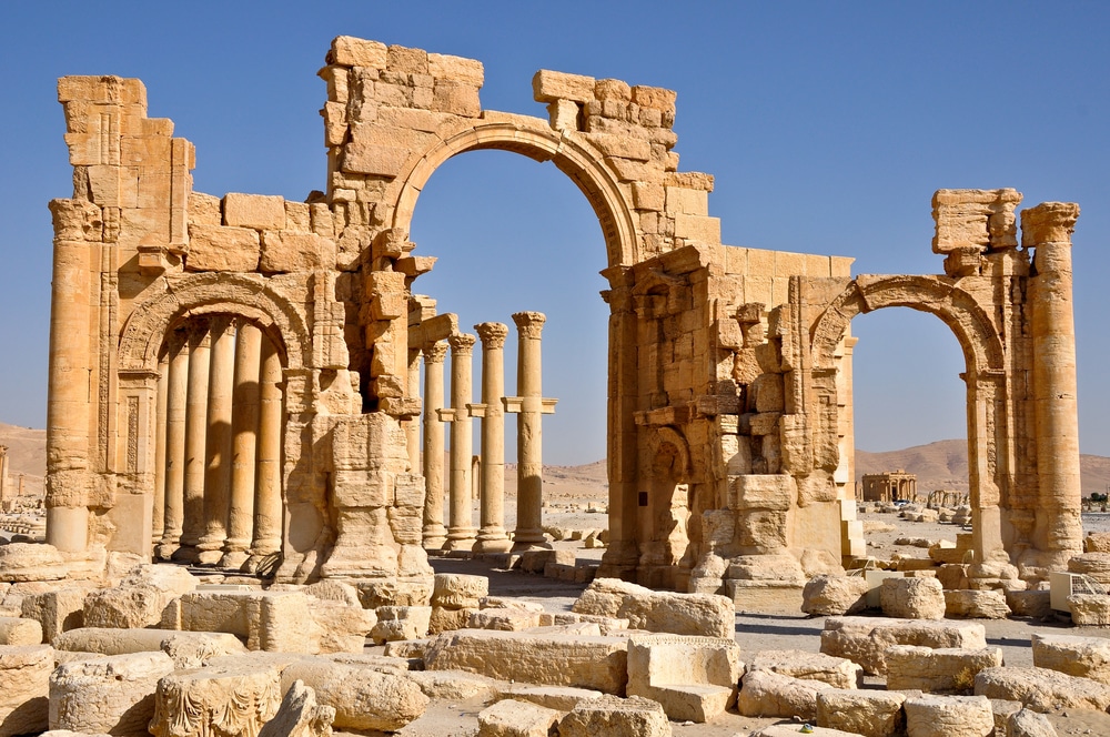 Pagan arch of Palmyra that was dedicated to Baal being reconstructed ...