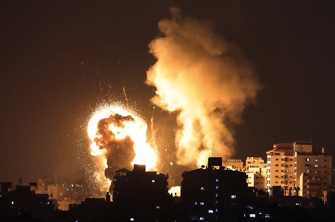 Over 400 rockets strike Israel, Deaths mounting, Netanyahu vows retaliation
