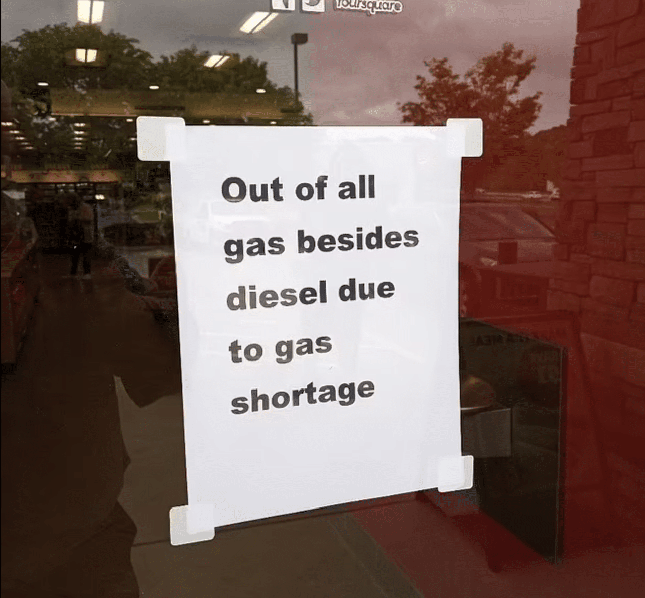 Gas stations running out of gas following cyber attack, Cars lining up