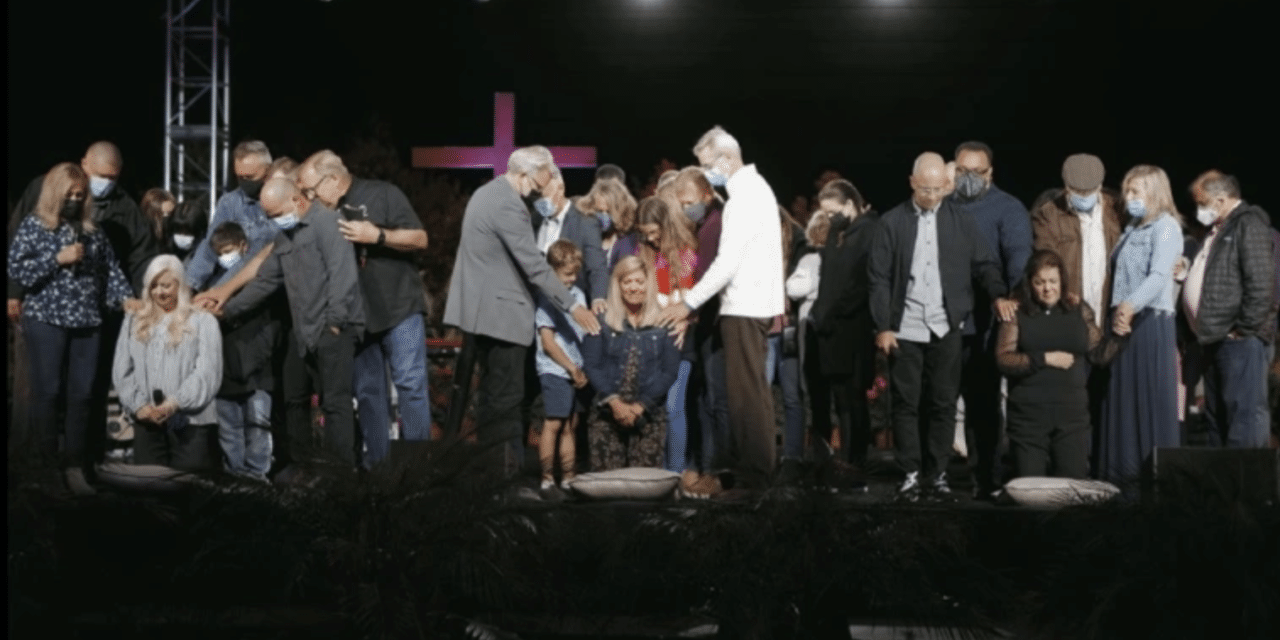 Southern Baptist Convention may soon cut ties with Saddleback Church after ordaining women pastors