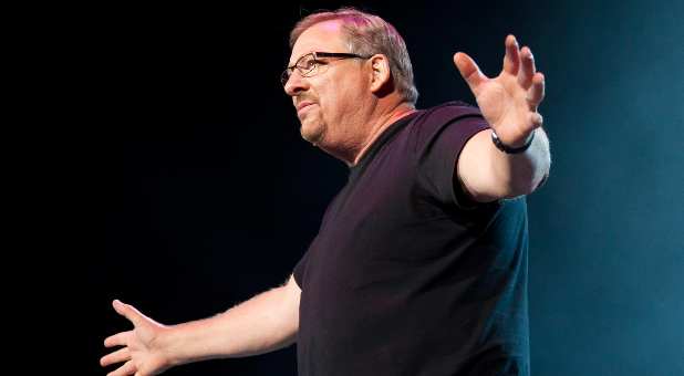 Megachurch Pastor Rick Warren Announces Retirement From Saddleback