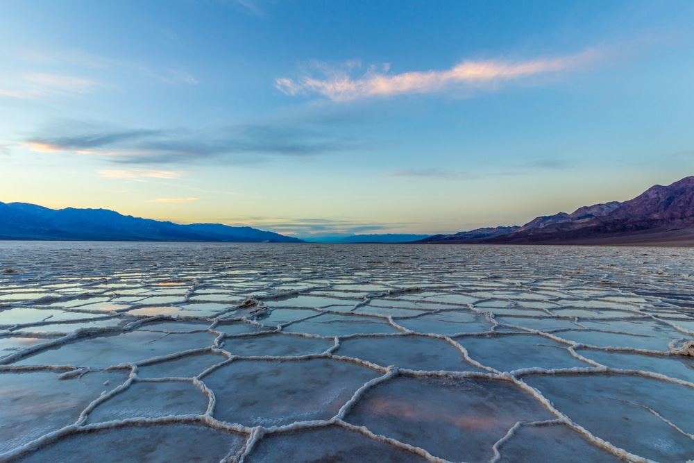 death-valley-the-record-holder-for-highest-air-temperature-ever