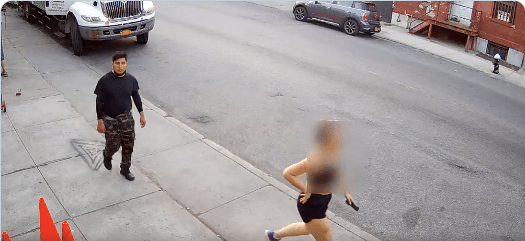 NYC woman attacked and gropped in broad daylight