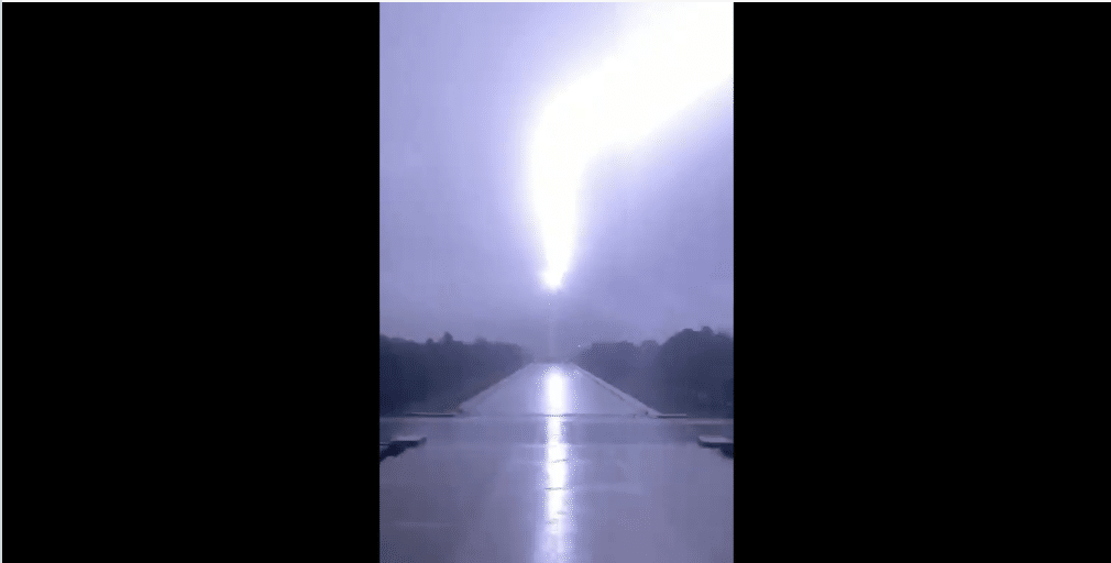 Washington Monument struck by lightning shutting it down.