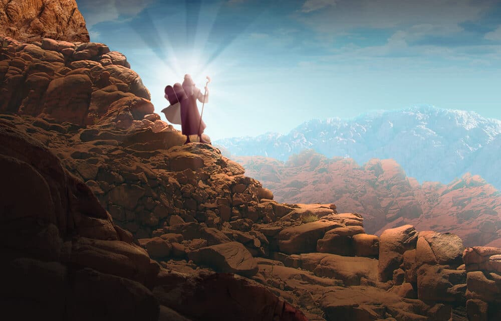 Arqueólogos bíblicos descubren el Monte Sinaí donde Dios le entregó a Moisés los Diez Mandamientos.
