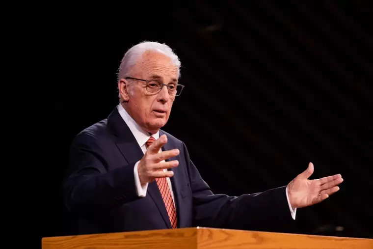 Pastor John MacArthur rejects online worship, says Zoom is ‘not Church’