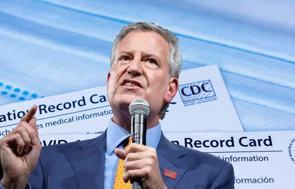 NYC Mayor Bill de Blasio calls on every governor and mayor to issue vaccine mandates to avoid shutdowns