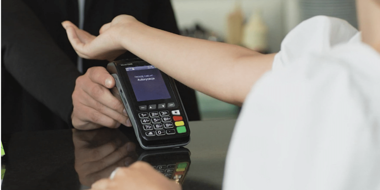 (WATCH) Tech company implanting $300 payment chips into hands for “cashless convenience’