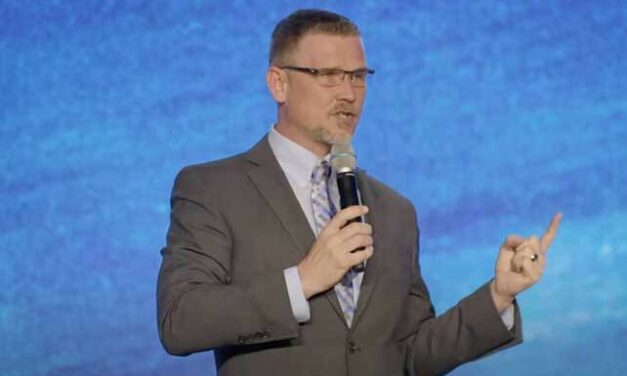 Greg Locke removes Church’s tax exempt status after critics contact IRS; Calls Steven Furtick, Kenneth Copeland, T.D. Jakes, and Perry Stone “False Prophets”
