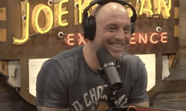 (WATCH) Joe Rogan’s public announcement to vote Republican sparks outrage and demand to boycott Spotify