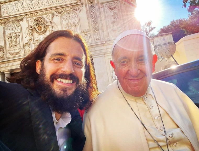‘The Chosen’ actor Jonathan Roumie claims he received wisdom and insight with pope at private Vatican summit