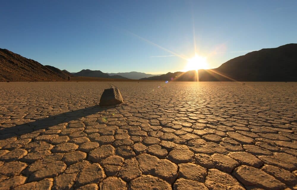 Heatwave breaks world record in California’s death valley