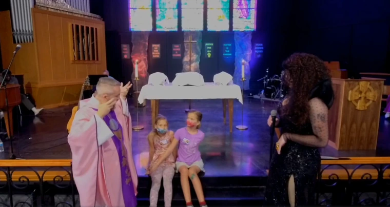 Pastor invites drag queen into the “House of God” for a ‘children’s sermon’