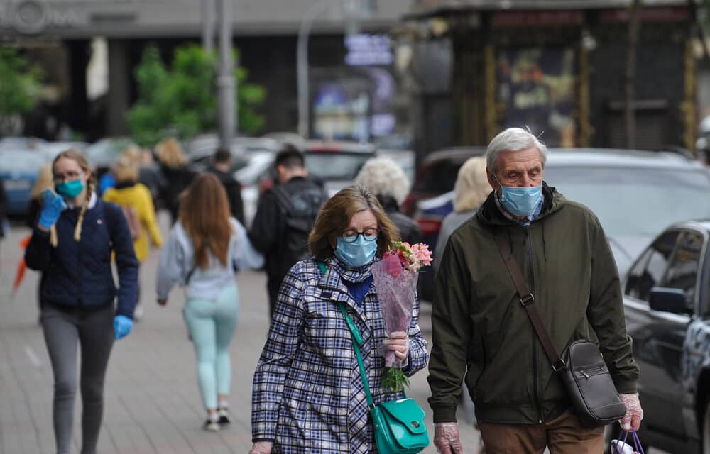 Putin threatens nuclear war in Ukraine but Kyiv residents asked to wear masks as Covid cases surge