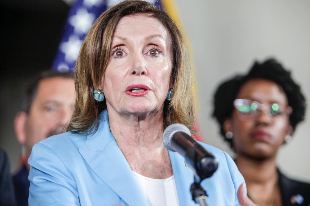 Husband of Nancy Pelosi violently attacked at home, Motivation still under investigation