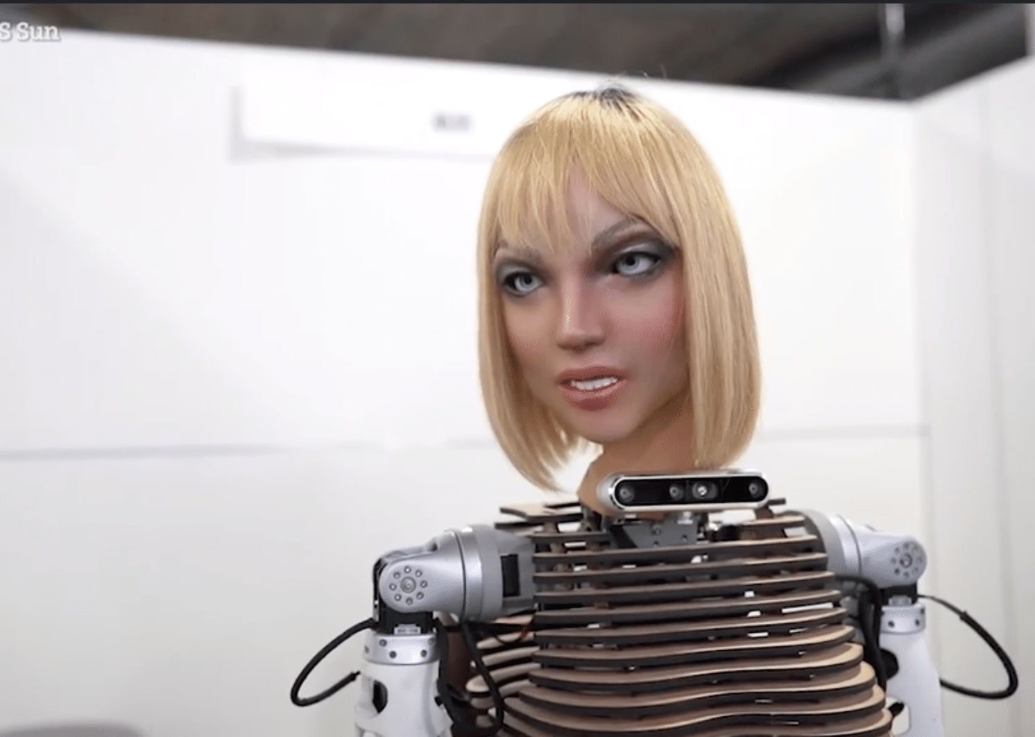 Ultra-realistic AI robot “Xoxe” speaks about the afterlife and the end of the world