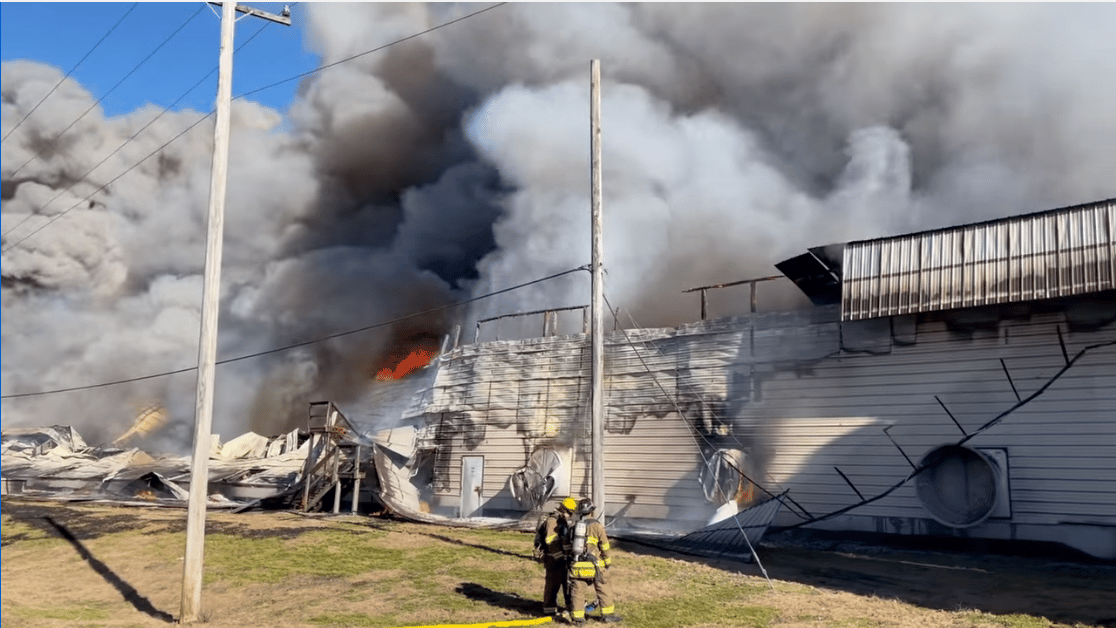 (WATCH) Third-largest egg farm in the US catches fire, 21 fire departments respond, Thousands of chickens likely perished, Cause of fire not known