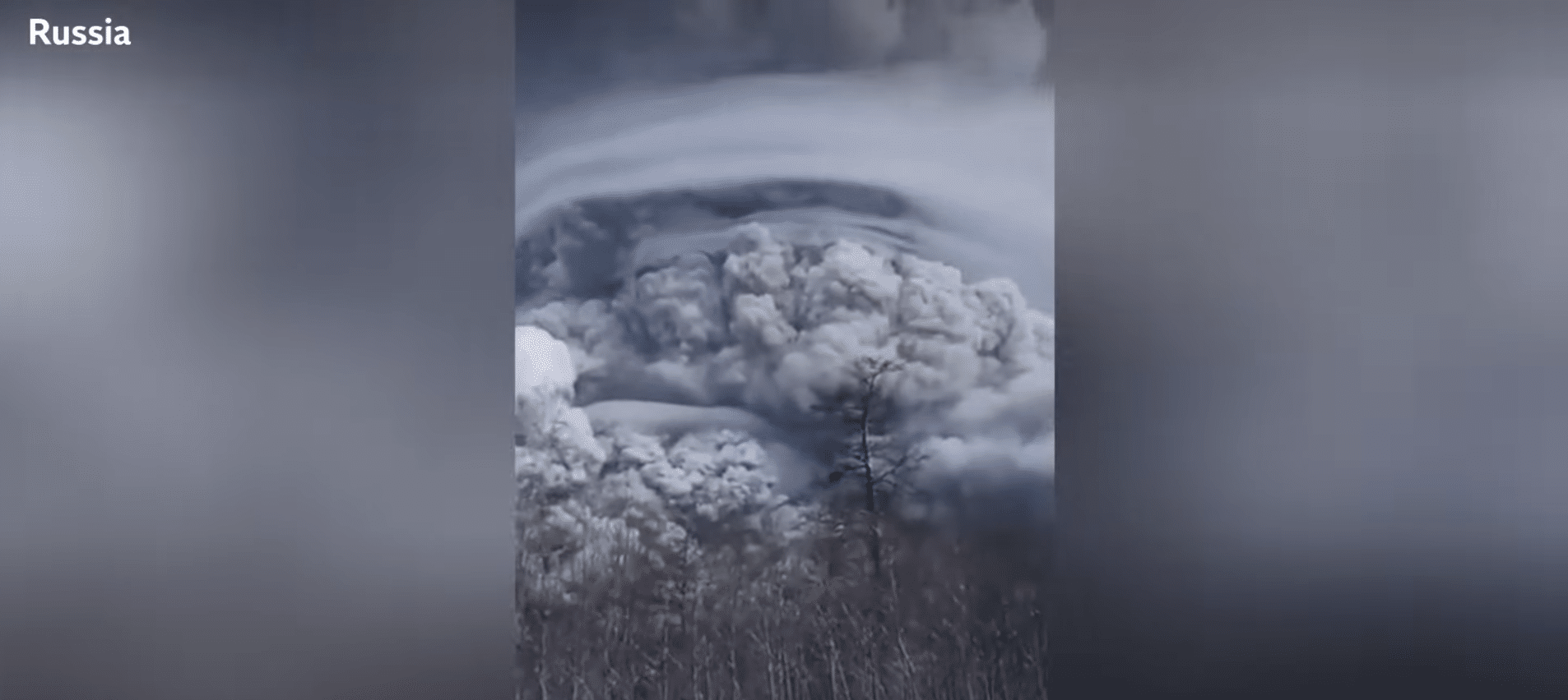 (WATCH) Massive volcanic eruption in Russia sends ash cloud 12 miles into sky in apocalyptic scenes