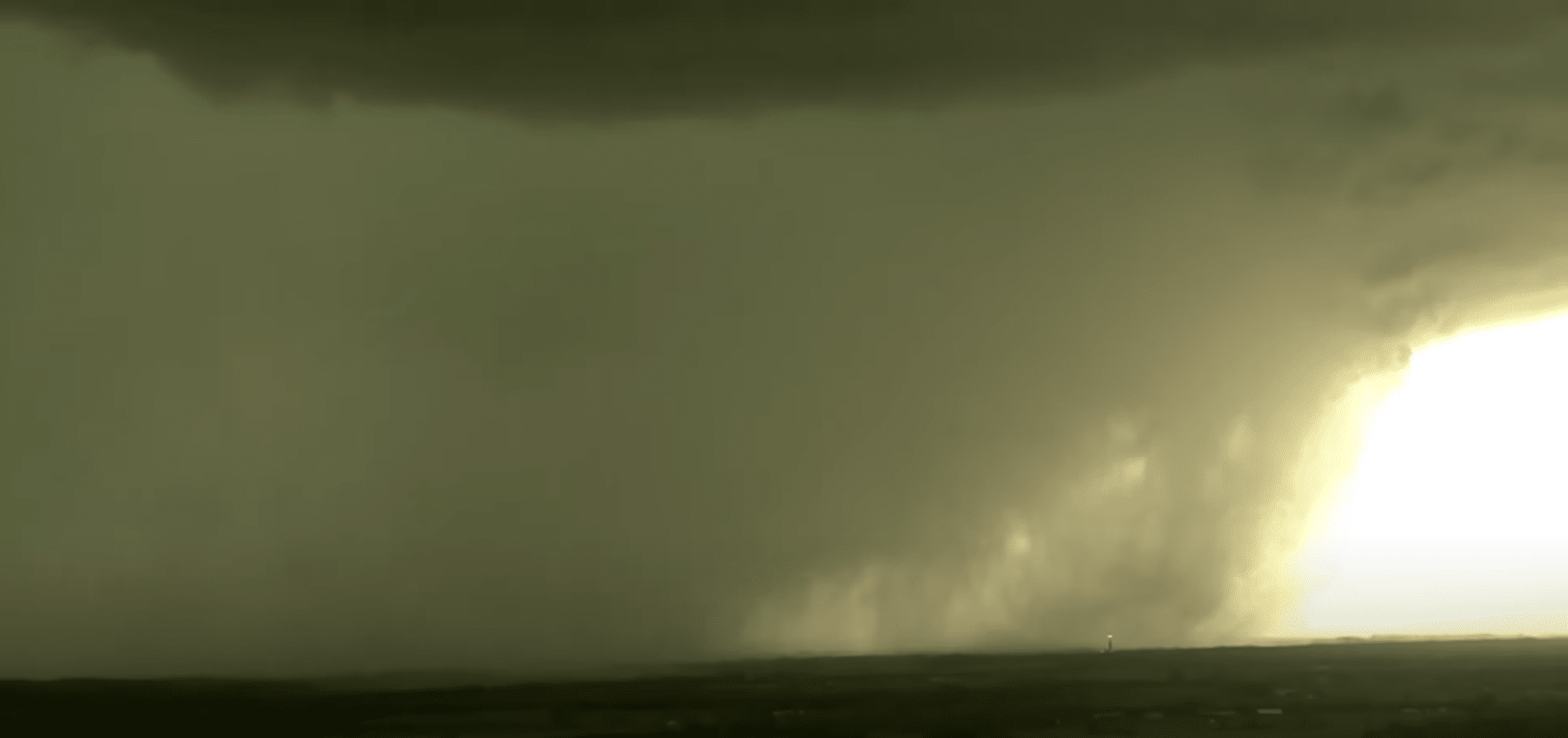 Deadly tornado rips through Oklahoma leveling homes and leaving at least 2 fatalities