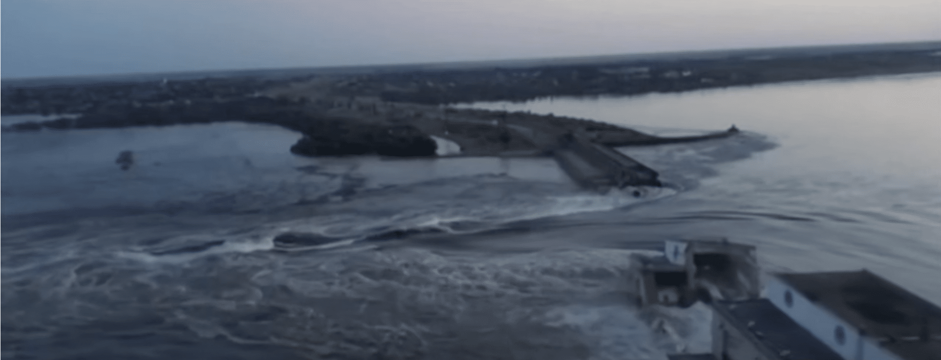 (WATCH) Ukraine accuses Russia of destroying major dam; Warns of ecological disaster, Animals drown, Threatens nuclear plant