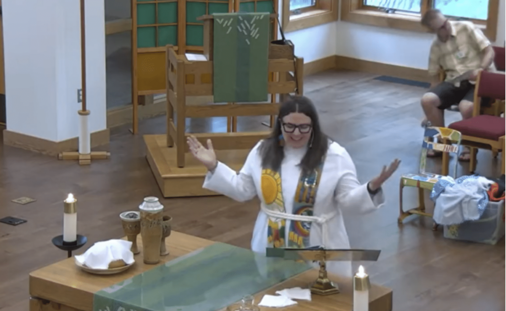 (WATCH) Lutheran female ‘minister’ leads congregation in pro-LGBT ‘Sparkle Creed’