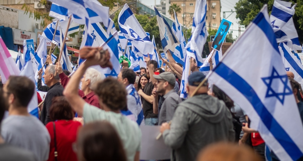 UNREST: Hundreds of thousands march in Israel over legislation overhaul, Civil War could be imminent, Another 10,000 IDF reservists quit