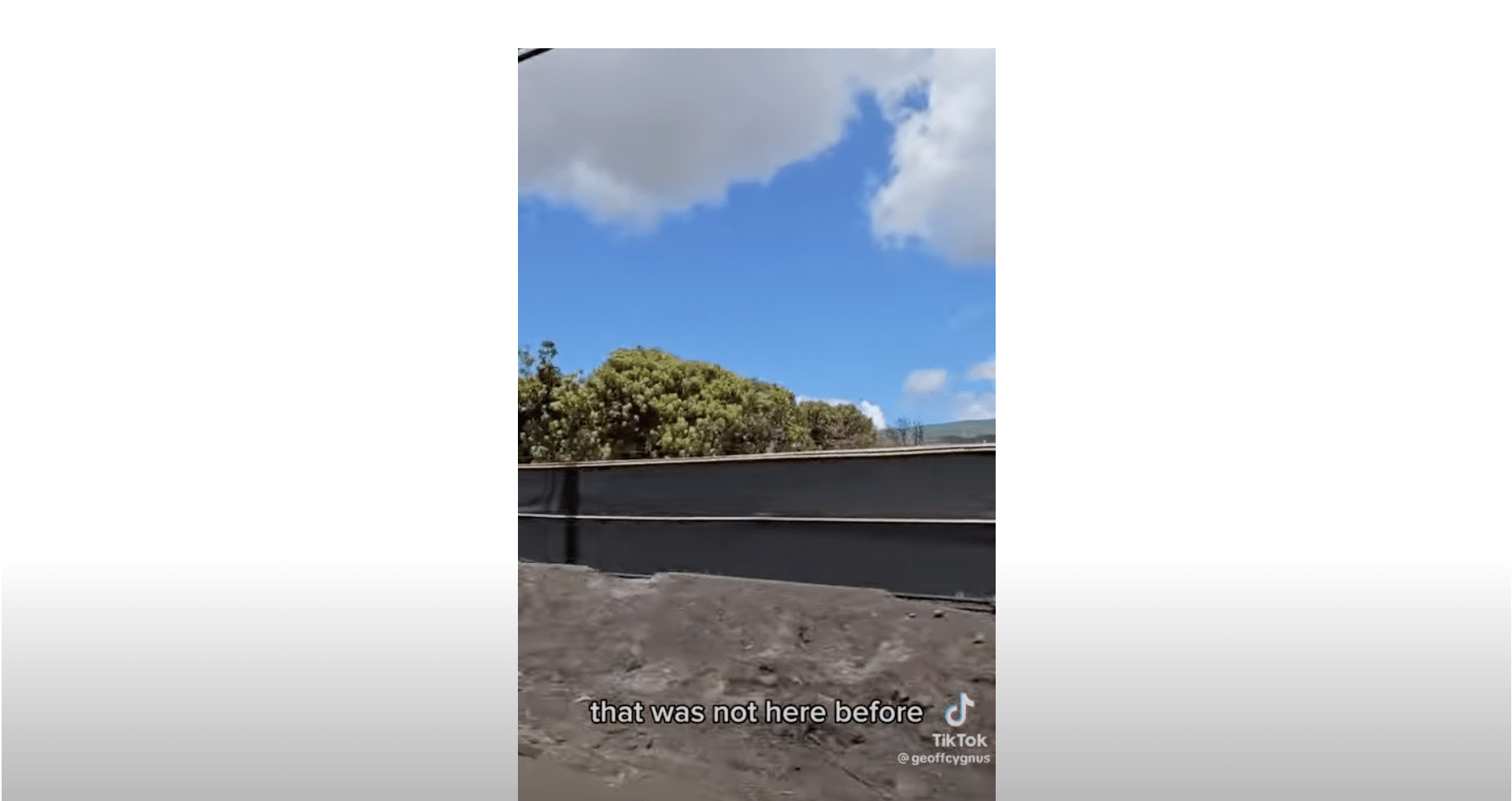 (WATCH) Authorities erect miles and miles of black fencing around Lahaina