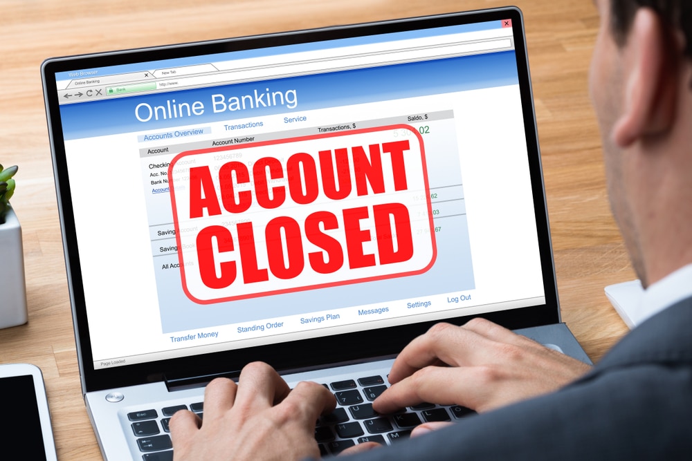 Why are US banks abruptly freezing accounts and halting withdrawals without warning or explanation?